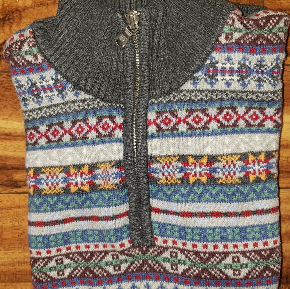 Tommy Hilfiger  zip sweater size Large